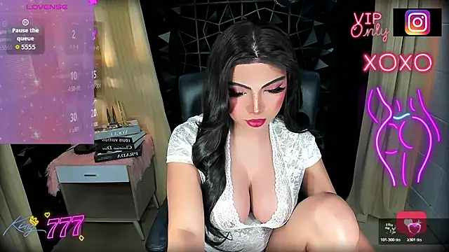 BarbieHugeCockTS' Live XXX Chat