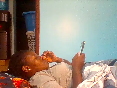 Eminent_Ride élő XXX-chatje