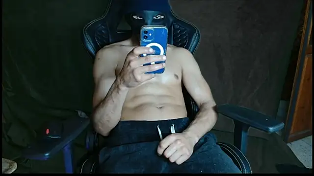 Chatroom XXX en direct de coacharabian