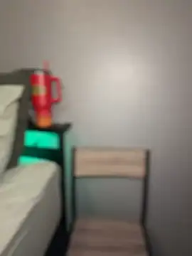 Show modela FerrariFrench na web-kameri