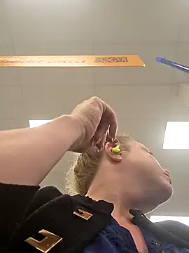 โชว์เว็บแคมของ julimonroe