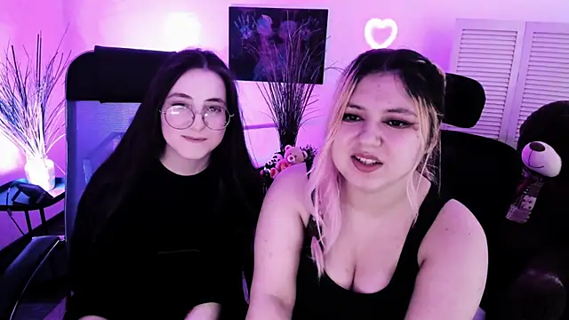 Chat +18 de DiaAngell ao vivo