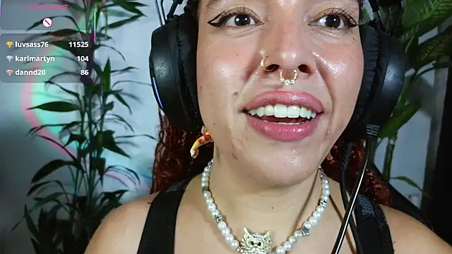 bri_von_dhara__ Chat XXX live