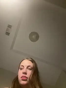 elliepixie: διαδικτυακό σόου στην κάμερα