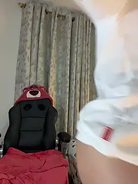 Chat XXX en directo de zafiro_mo0n