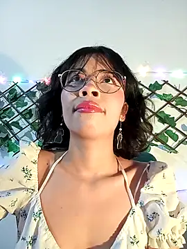 dolliette24 লাইভ XXX চ্যাট