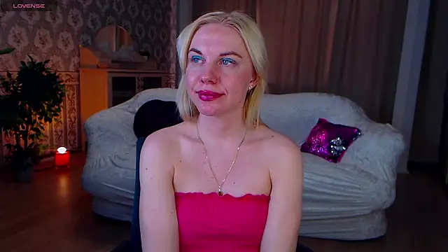 Chat XXX en directo de LiSinDoll