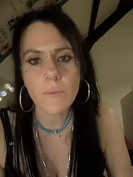 Chat +18 de Sosso19squirt ao vivo