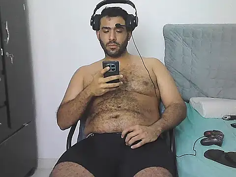 Chat +18 de AlphaLatinoBear ao vivo