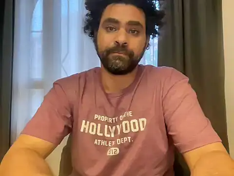 Chat XXX ao vivo de Royalpharaoh2