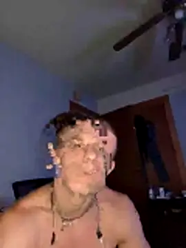 JockNThirsty 现场XXX聊天