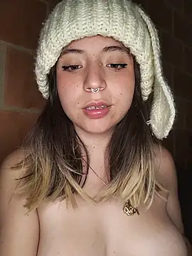 Petite_CherryX's Live XXX Chat