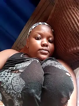 Show modela queennapal na web-kameri