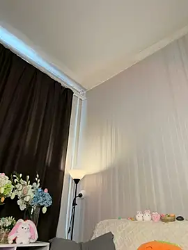 SkylineBliss' Live XXX Chat