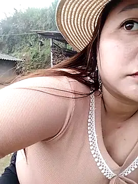 Beauty-girl-'s Live XXX Chat