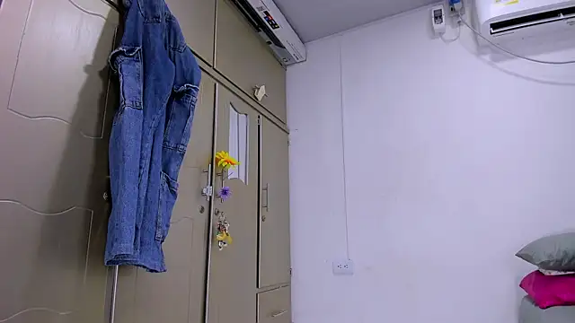 vennuss19 即時 XXX 聊天