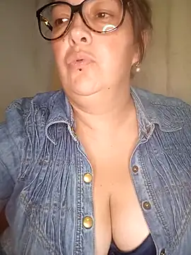 _Saraqueen 现场XXX聊天