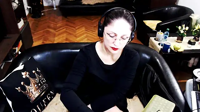 Imperatriza's Live XXX Chat