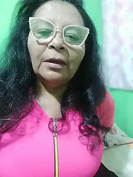 Amarantha25 现场XXX聊天