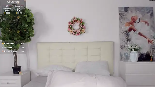 MadonnaRossi Chat XXX live