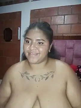 Valentina_belmont's Webcam Show