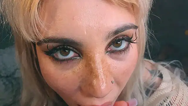 Czat XXX na żywo – Ashley-Urban