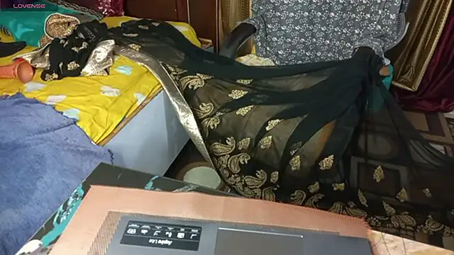 Angel_sapna live XXX chat