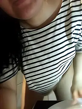 KittyLesly Live XXX-chat