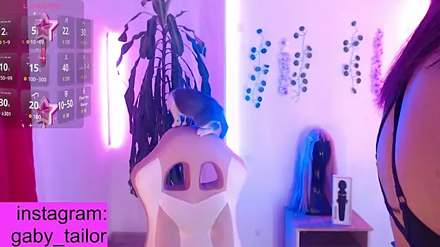 Chat +18 de Gaby_Tailor ao vivo
