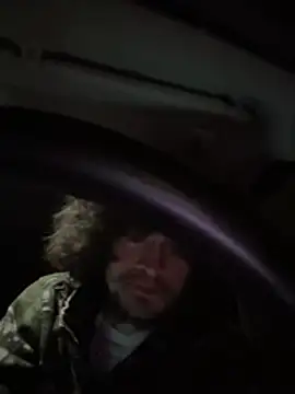 Teddy4420: απευθείας συνομιλία ΧΧΧ