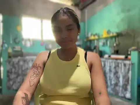 Alaia_River's Live XXX Chat