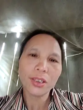 Tina6886 网络视讯表演