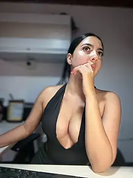 Sofia_Collins-'s Webcam Show