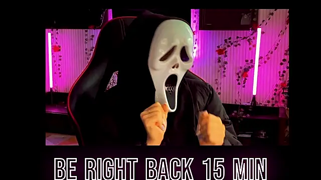 -RED_HAT-'s Live XXX Chat