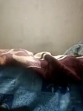 Show modela kushsmoothy na web-kameri