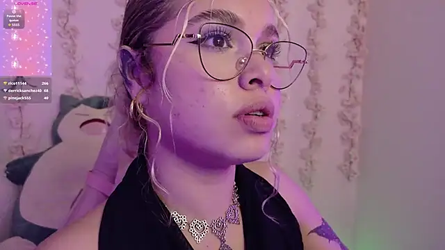 Haelycute Chat XXX in diretta