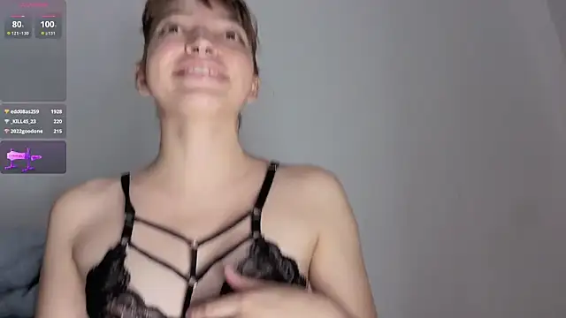 Czat XXX na żywo – Ashly_pinkxx