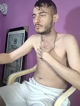 bigcockwhite777's Webcam Show