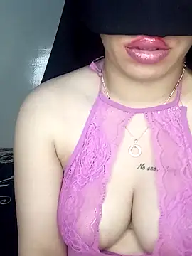 Zouzou_sexy's Live XXX Chat