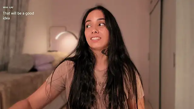 MiissCanela 现场XXX聊天