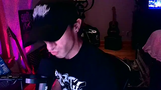 LEVIATHANX666 élő XXX-chatje