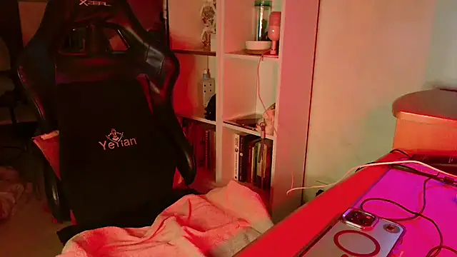 Chat +18 de SmokyDee ao vivo