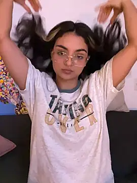 Cat2525's Live XXX Chat