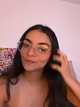 Cat2525: онлайн-секс-чат