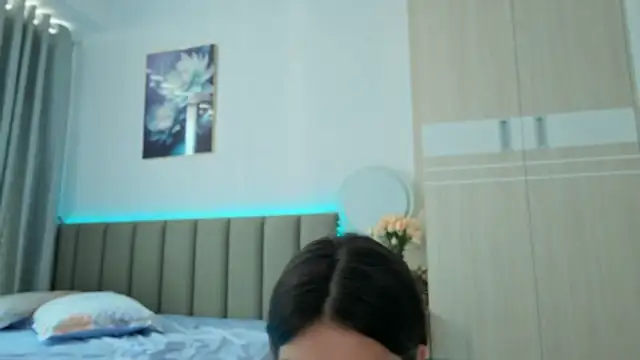 sweety_vikky's Webcam Show