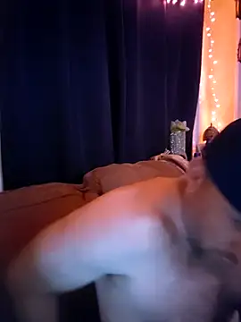 Chat XXX en directo de Brucejuce6669