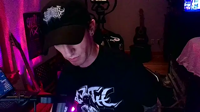 LEVIATHANX666: вебкам-шоу