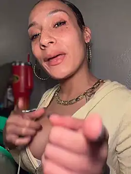 FerrariFrench Live XXX-chat