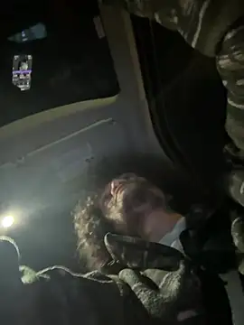 Teddy4420: διαδικτυακό σόου στην κάμερα