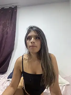 دردشة Tiffanysurez_ الجنسية المباشرة